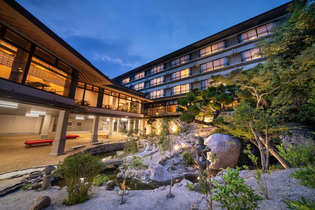 Miyajima Grand Hotel Arimoto Hatsukaichi Buitenkant foto