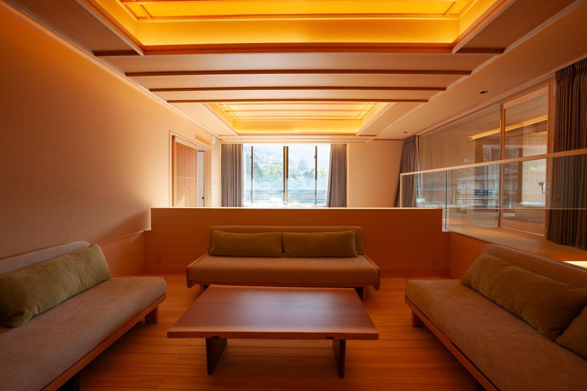 Miyajima Grand Hotel Arimoto Hatsukaichi Buitenkant foto