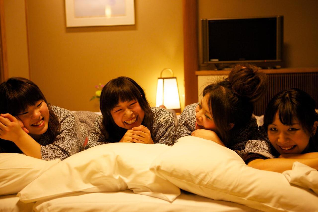 Miyajima Grand Hotel Arimoto Hatsukaichi Buitenkant foto