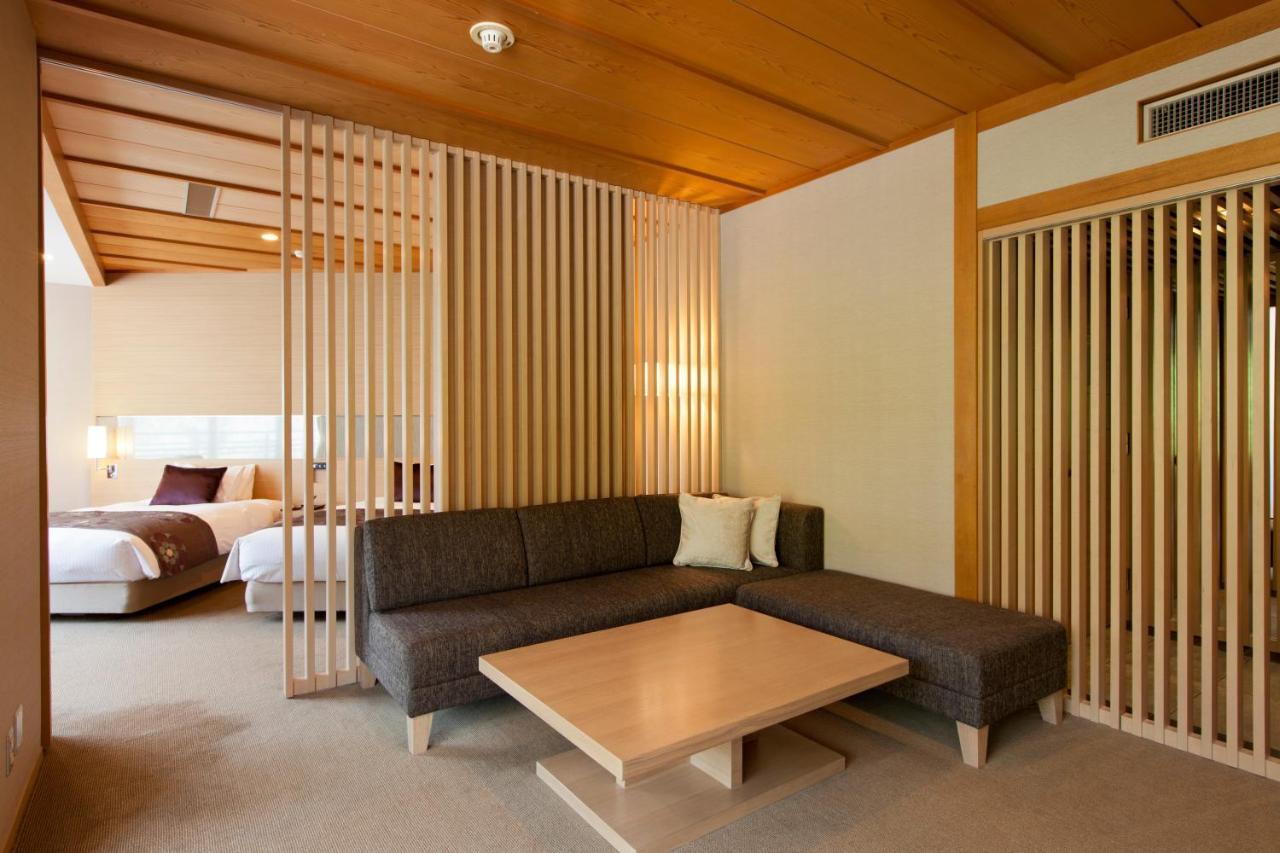 Miyajima Grand Hotel Arimoto Hatsukaichi Buitenkant foto